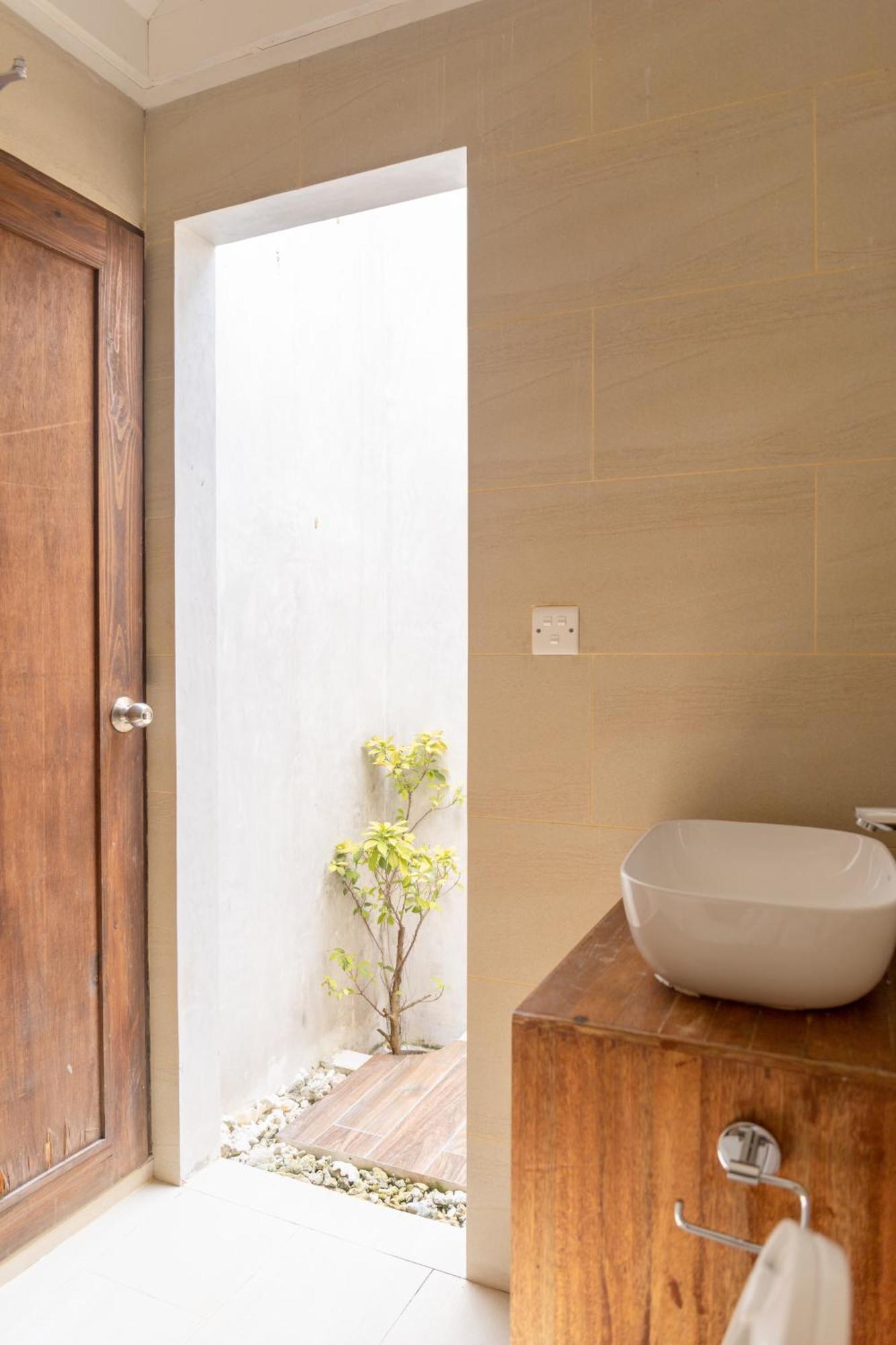 Brickwood Ganduvaru Private Villas Rasdhoo Bagian luar foto