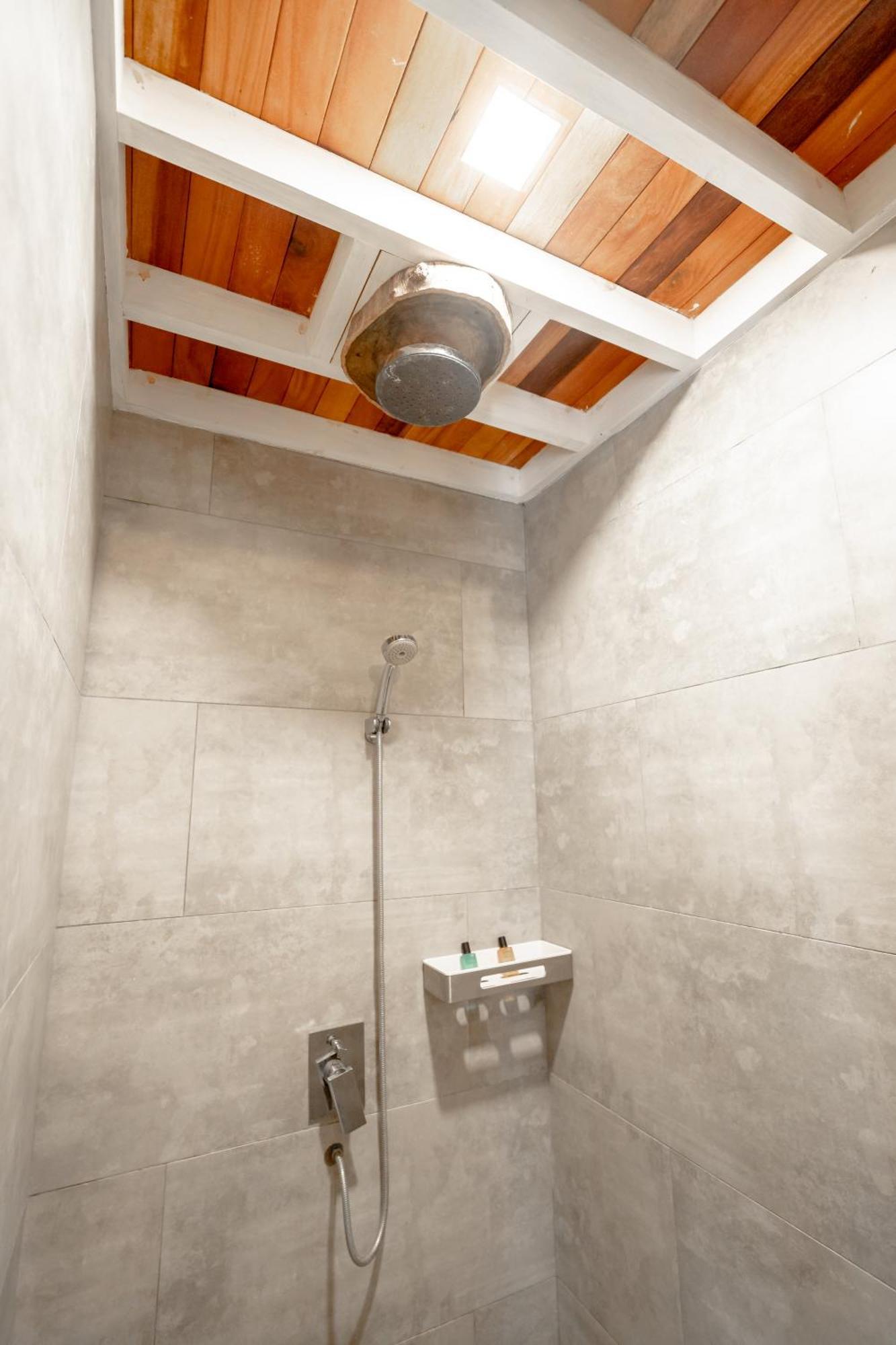 Brickwood Ganduvaru Private Villas Rasdhoo Bagian luar foto
