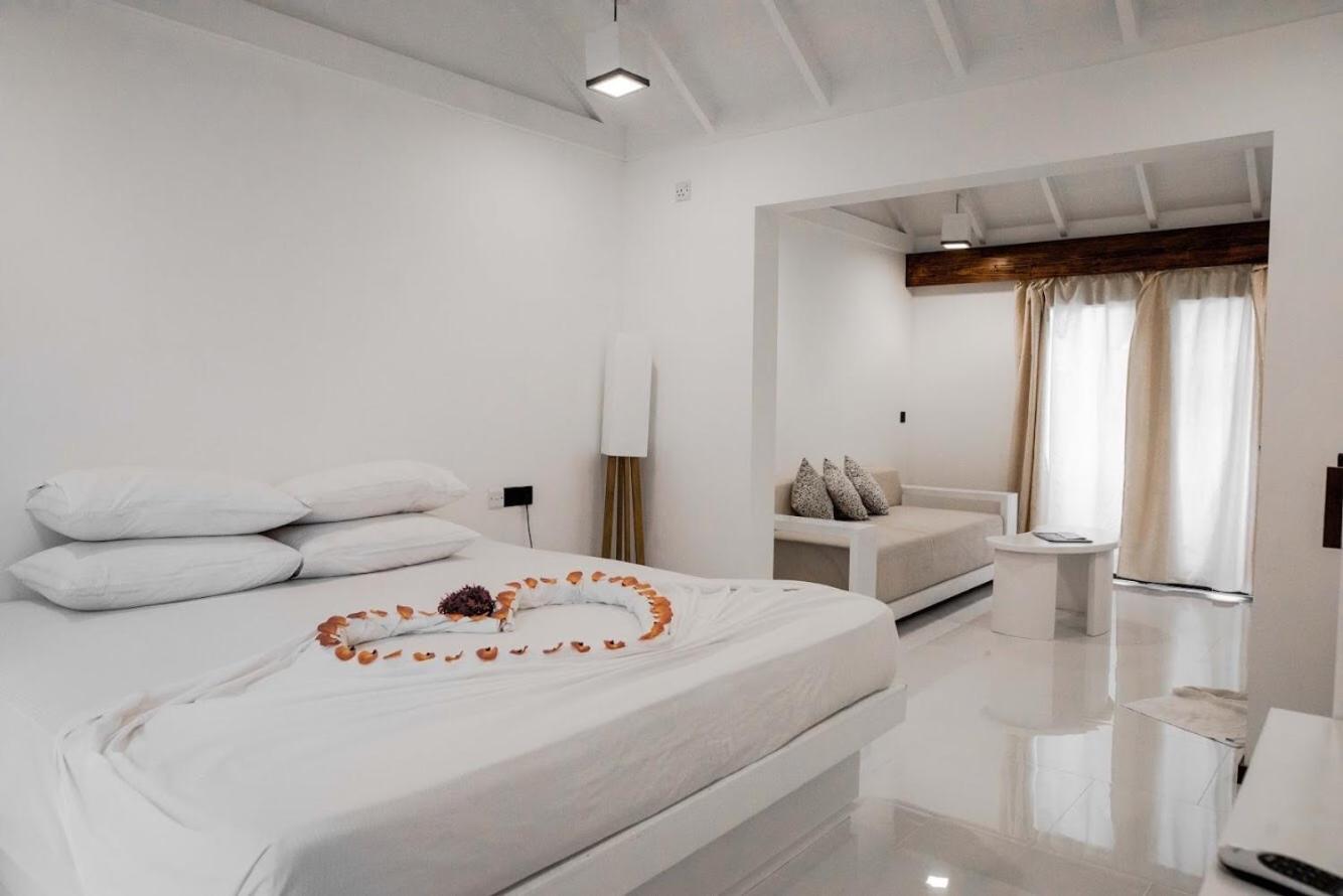Brickwood Ganduvaru Private Villas Rasdhoo Ruang foto